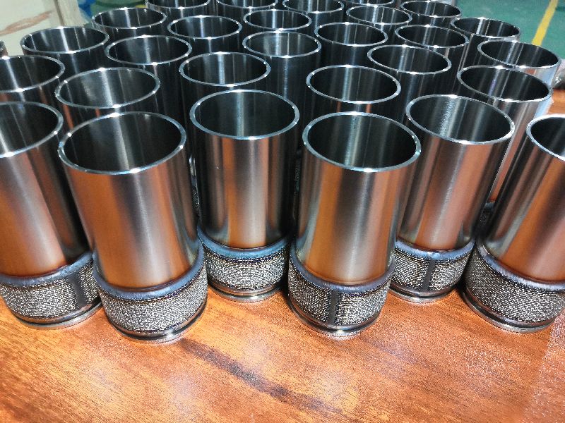 不銹鋼燒結網濾芯